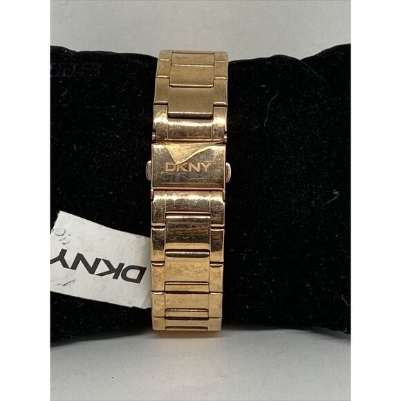DKNY Lexington NY-8862 Women\'s Stainless Steel Analog Dial Quartz Watch VK254 main image 5
